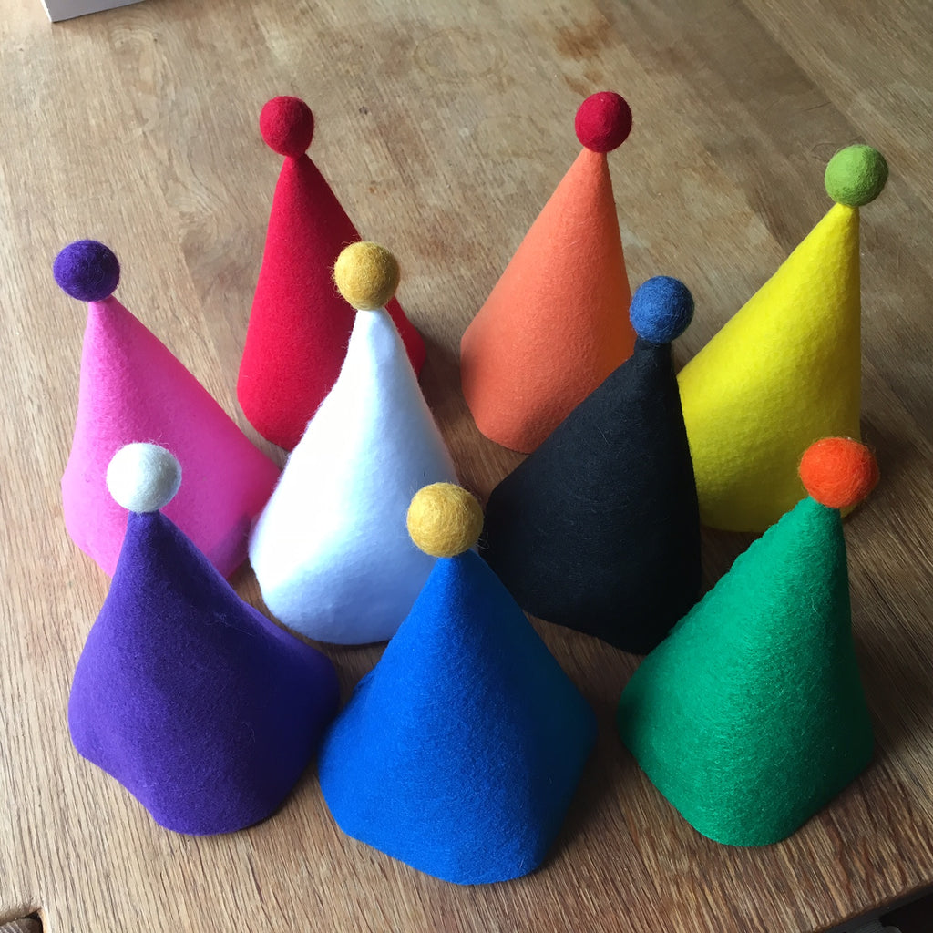 How To Make Simple DIY Felt Party Hats